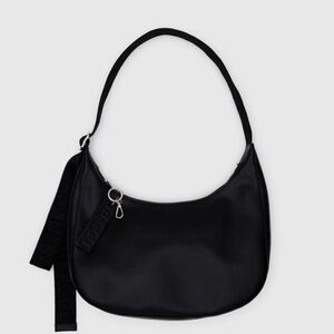 BAGGU - Medium Recycled Leather Crescent Bag